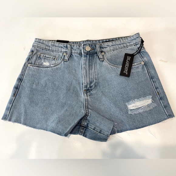 NWT Blank NYC The Borrow Raw Hem Shorts Size 27 - Picture 2 of 4